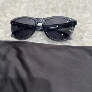 Oakley | Accessories | Vintage Oakley Womans Sunglasses W  display picture 1